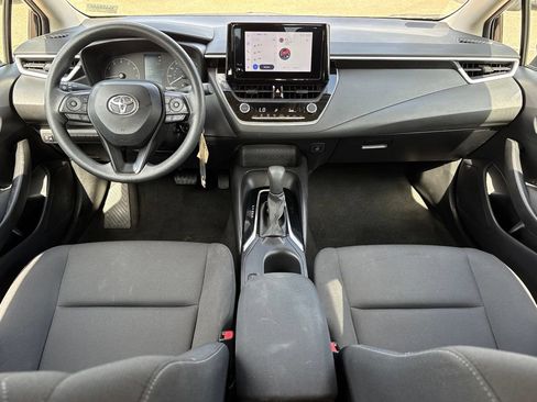 Used 2024 Toyota Corolla LE FWD image 8