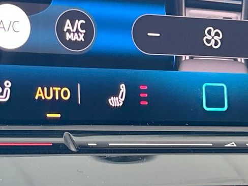 New 2026 Volkswagen Tiguan S FWD image 30