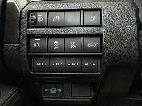 Used 2025 Toyota 4Runner TRD Off-Road Premium w/ Tow Technology Package AWD/4WD image 29