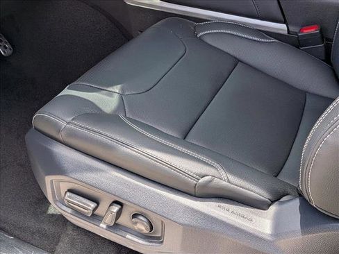 New 2026 Toyota Tundra Limited AWD/4WD image 4