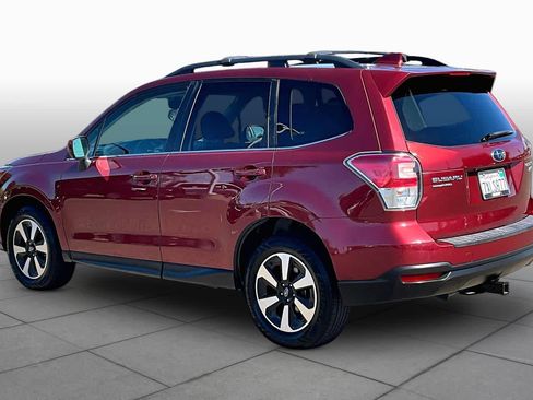 Used 2017 Subaru Forester 2.5i Limited w/ Popular Package #2 AWD/4WD image 11