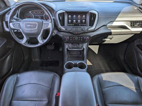 Used 2020 GMC Terrain SLT image 11