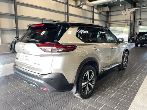 Used 2023 Nissan Rogue SL w/ SL Premium Package image 23