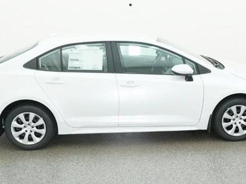New 2026 Toyota Corolla LE FWD image 12