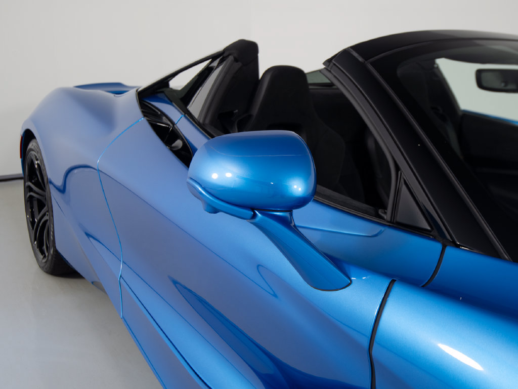 Used 2024 McLaren 750S Spider RWD image 44