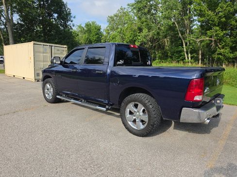 Used 2016 RAM 1500 Big Horn AWD/4WD image 4