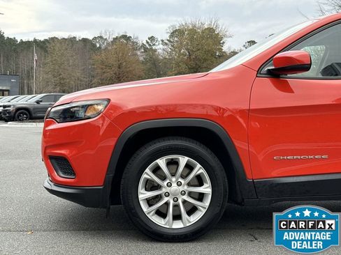 Used 2021 Jeep Cherokee Latitude image 10