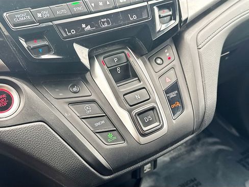 Used 2024 Honda Odyssey EX-L image 16