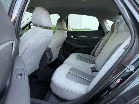 Used 2021 Hyundai Sonata SE FWD image 13