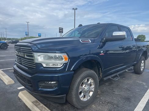 Used 2021 RAM 2500 Laramie AWD/4WD image 1