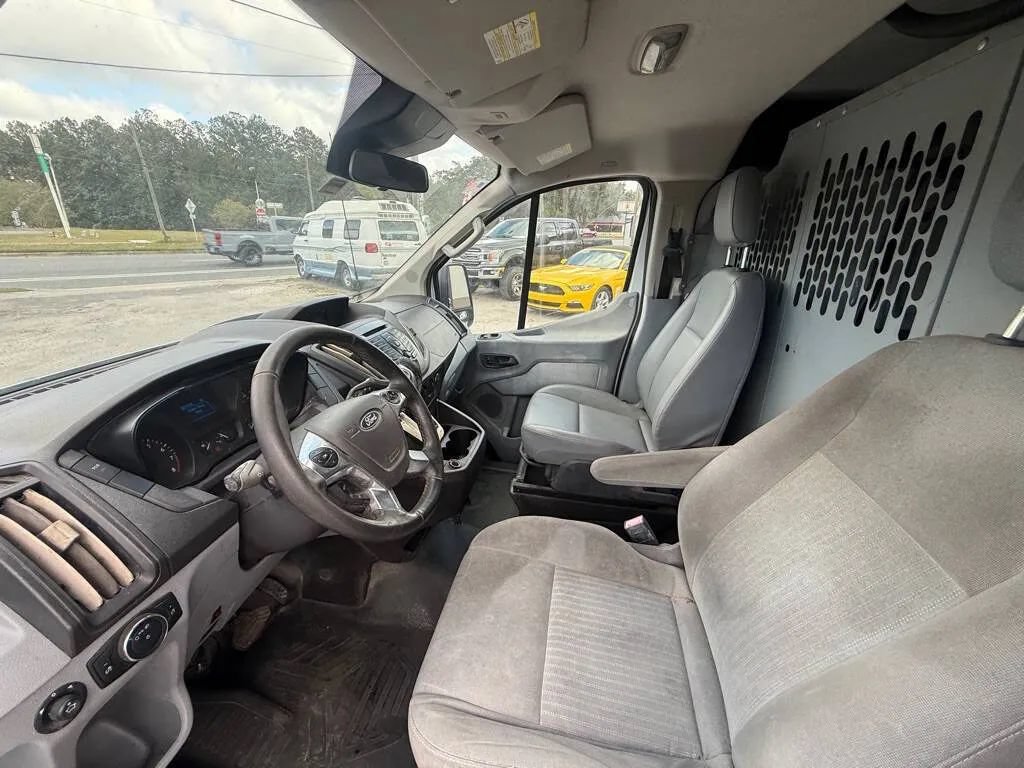 Used 2017 Ford Transit 250 148 Low Roof RWD image 7