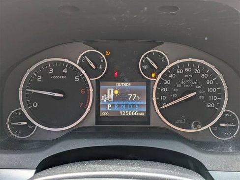 Used 2014 Toyota Tundra Platinum AWD/4WD image 12