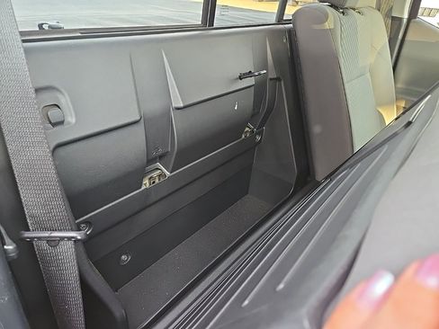 Used 2022 Toyota Tacoma SR image 79