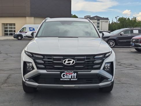 Certified 2025 Hyundai Tucson SEL AWD/4WD image 12