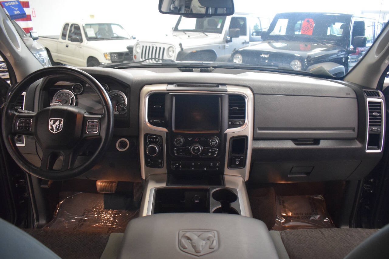Used 2015 RAM 1500 Big Horn AWD/4WD image 25