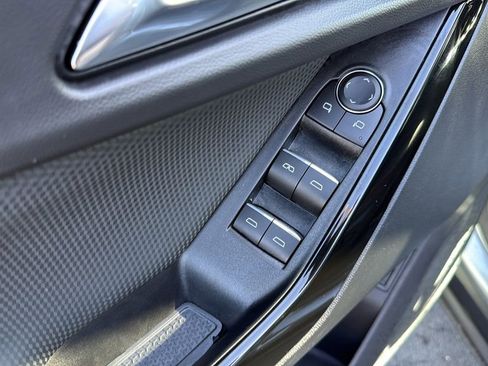 New 2026 Chevrolet Equinox RS image 25