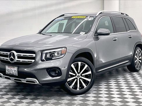 Certified 2022 Mercedes-Benz GLB 250 4MATIC image 13