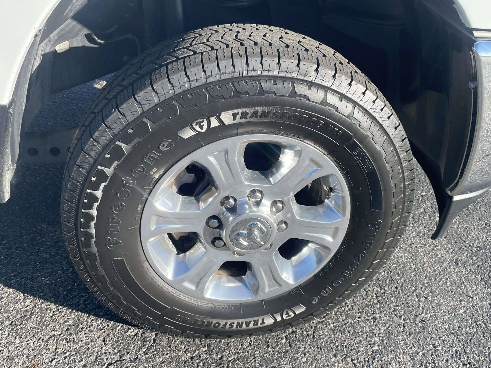 Certified 2024 RAM 2500 Big Horn AWD/4WD image 3
