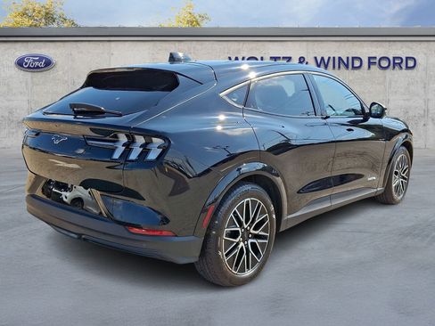Used 2025 Ford Mustang Mach-E Premium AWD/4WD image 6