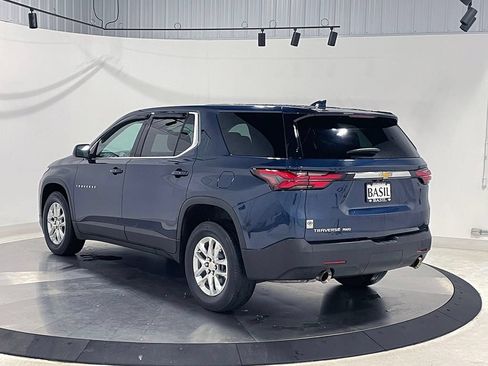 Used 2023 Chevrolet Traverse LS AWD/4WD image 14