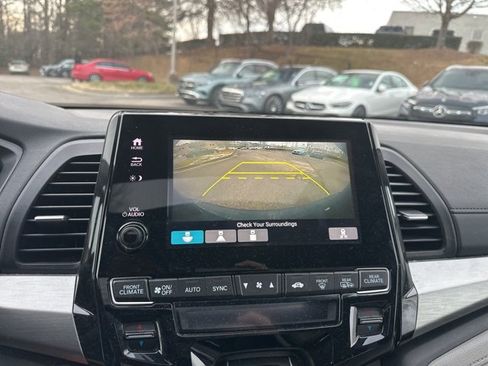 Used 2020 Honda Odyssey EX-L image 21