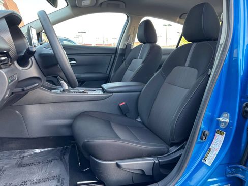 Used 2025 Nissan Sentra SV FWD image 20