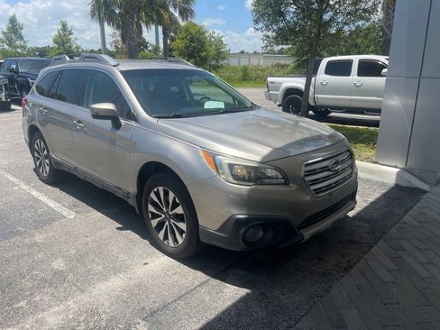 Used 2015 Subaru Outback 2.5i Limited w/ Popular Package #4 AWD/4WD image 2