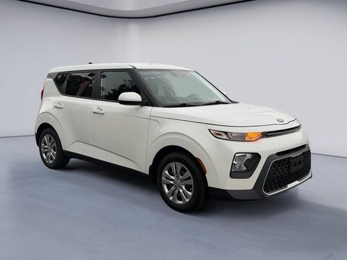 Used 2021 Kia Soul LX FWD image 7