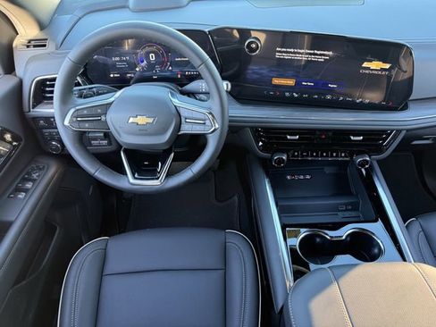 New 2026 Chevrolet Suburban Premier w/ Sun And Tow Package image 12