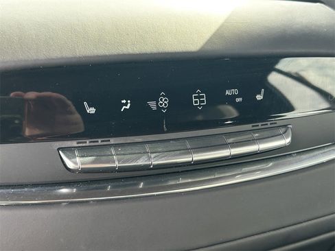 Used 2024 Cadillac Escalade Sport Platinum w/ LPO, Floor Liner Package image 26