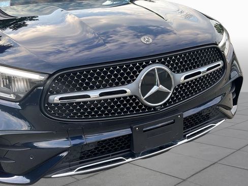 Used 2023 Mercedes-Benz GLC 300 4MATIC image 30