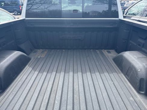 Used 2023 GMC Sierra 1500 AT4 w/ AT4 Premium Package image 12