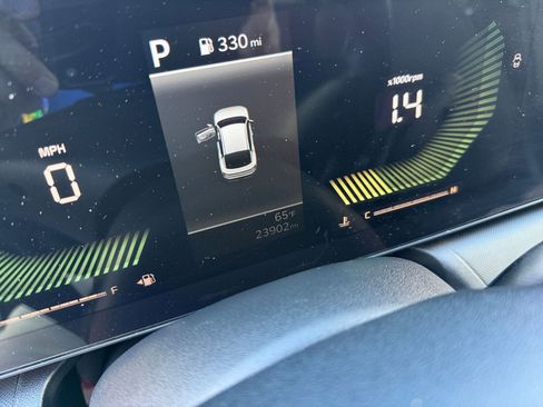 Used 2025 Kia K4 LXS image 39