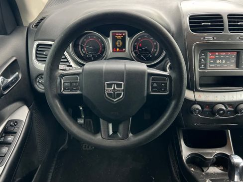 Used 2020 Dodge Journey SE w/ Blacktop Package image 14