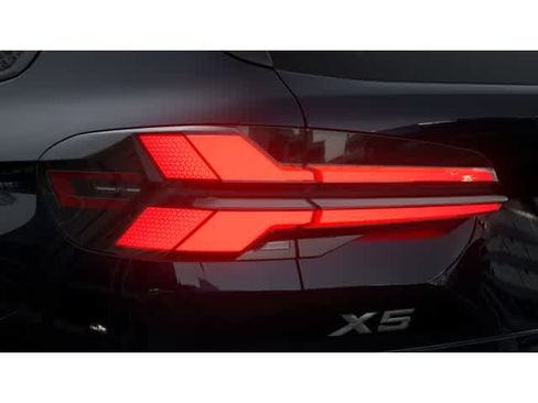 New 2026 BMW X5 sDrive40i w/ M Sport Package image 8