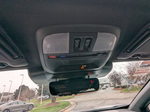 Used 2024 Subaru Crosstrek 2.5i Wilderness image 25