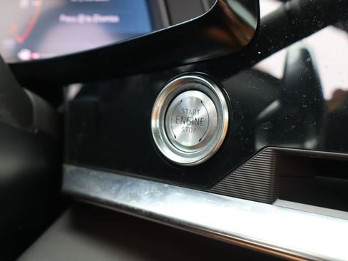 Used 2021 Chevrolet Corvette Stingray Preferred Cpe w/ Engine Appearance Package image 22