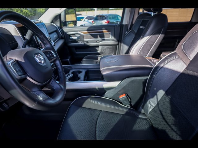 Used 2023 RAM 2500 Laramie AWD/4WD image 9