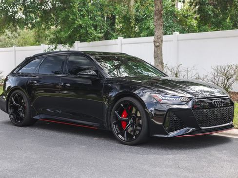 Used 2024 Audi RS 6 performance AWD/4WD image 4