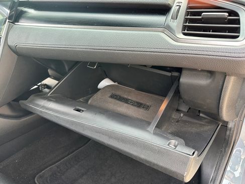 Used 2020 Honda Civic Sport image 24