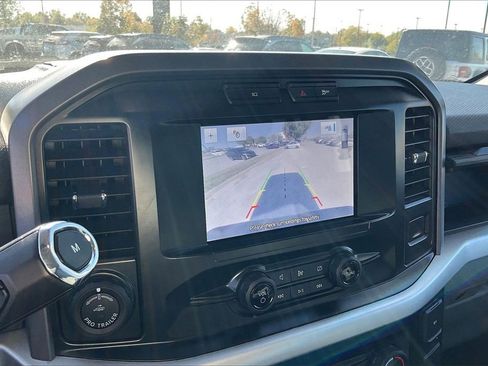 Used 2023 Ford F150 XLT w/ Trailer Tow Package image 19