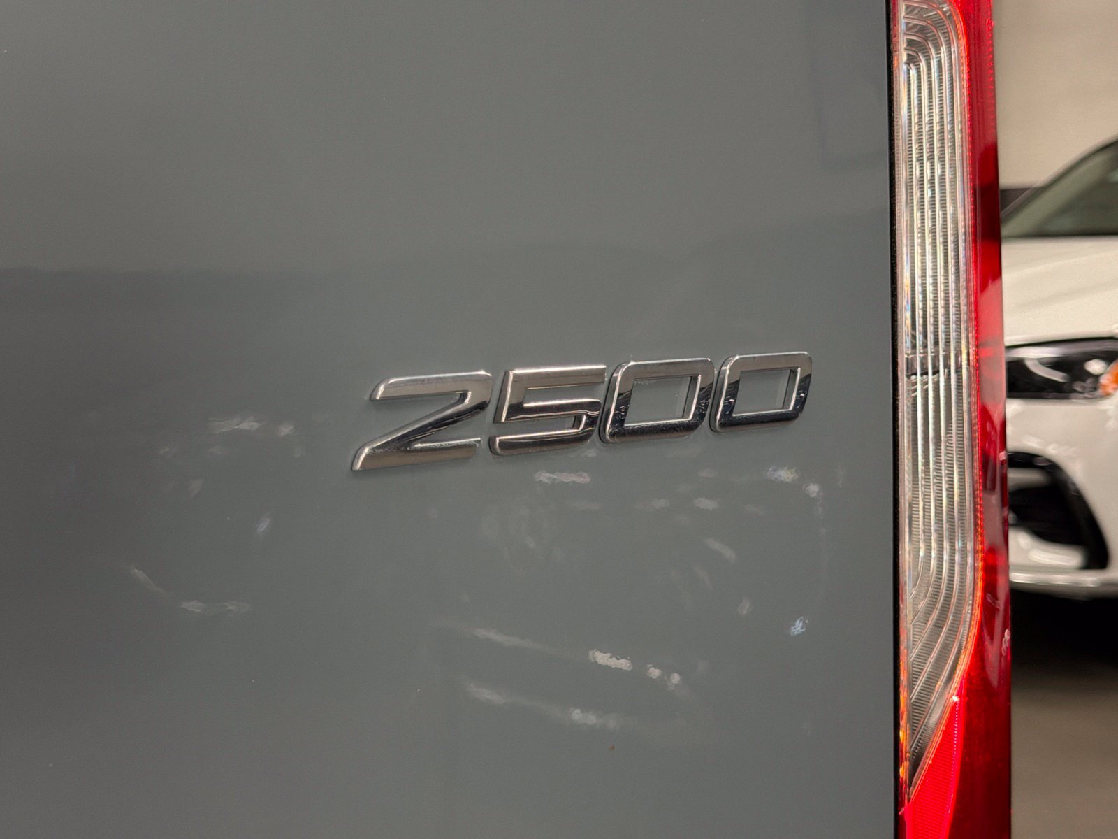 Used 2024 Mercedes-Benz Sprinter 2500 image 14