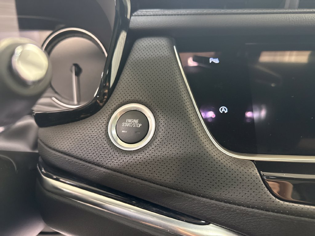 Used 2024 Cadillac XT5 Premium Luxury AWD/4WD image 11