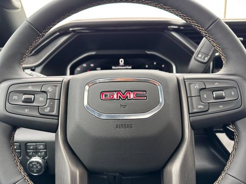 New 2026 GMC Sierra 2500 AT4 w/ AT4 Premium Plus Package AWD/4WD image 23