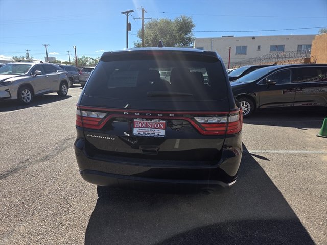 Used 2020 Dodge Durango SXT w/ 3rd Row Seating Group RWD image 2