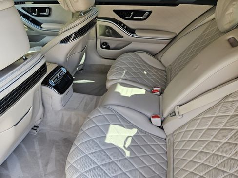 Used 2022 Mercedes-Benz S 580 4MATIC Sedan image 24