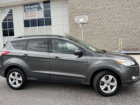 Used 2015 Ford Escape SE w/ Equipment Group 201A AWD/4WD image 5