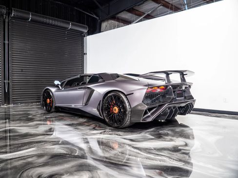 Used 2014 Lamborghini Aventador LP 700-4 image 16
