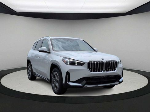 New 2026 BMW X1 xDrive28i w/ Technology Package AWD/4WD image 2