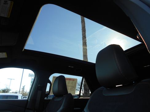 New 2026 Ford Explorer ST w/ Sun And Sound Package image 38